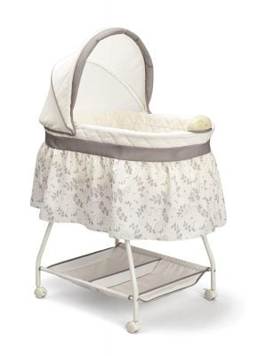 baby cradle with wheels