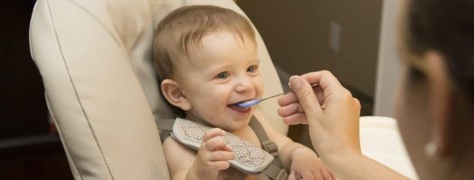 Weaning: A Guide on When to Start