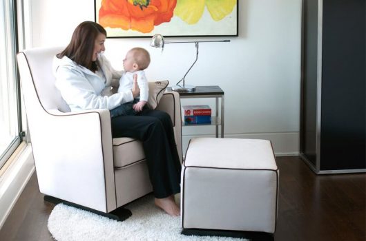 best nursery chair for breastfeeding