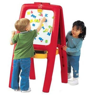 Step 2 Easel For Two with Bonus Magnetic Letters/numbers