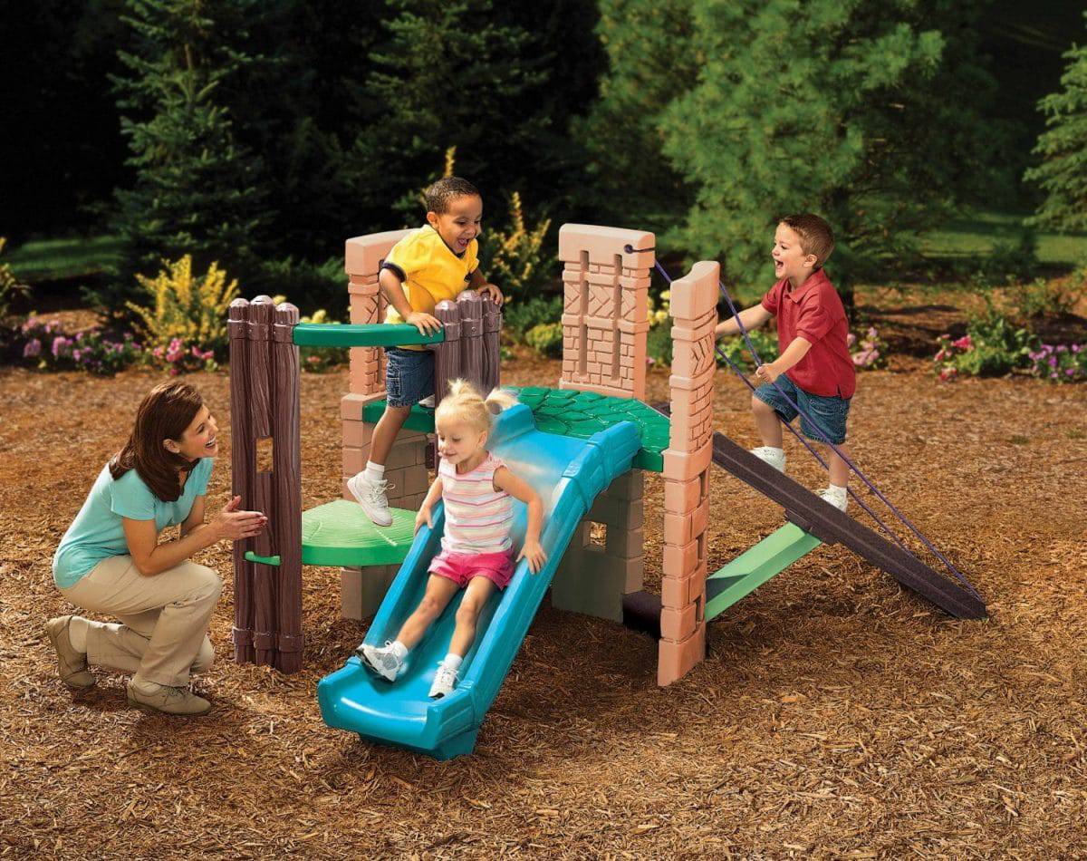 best outdoor playsets for toddlers