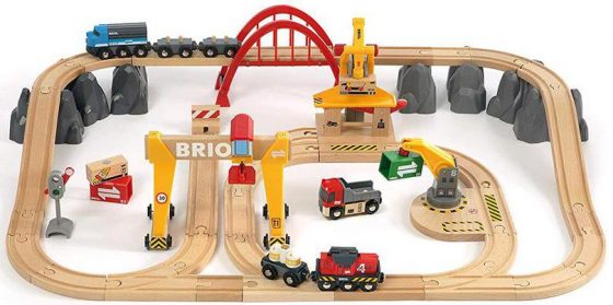 BRIO 33097 Cargo Railway Deluxe Set