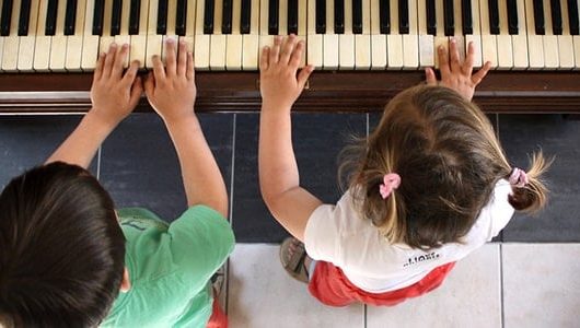 Sonic Youth: Best Pianos for Kids