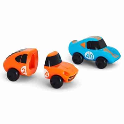 Munchkin 2 Piece Magnet Motors Mix and Match Car Bath Toy