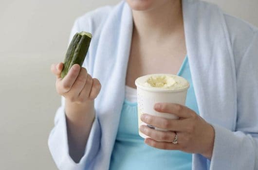 Pregnancy Cravings: What They Are and How to React