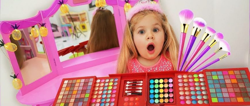 Best Makeup Sets for Kids 2022: Little Superstar - LittleOneMag