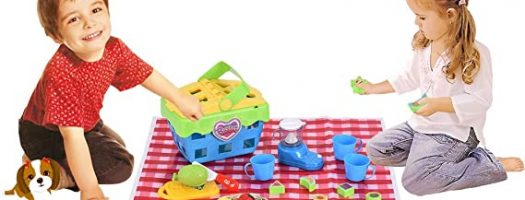 Best Pretend Play Toys for Kids to Live Their Imaginations