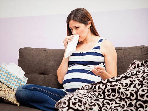 pregnant-with-a-cold-here-s-how-to-manage-a-cold-during-pregnancy