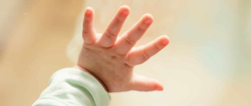 why-are-my-baby-s-hands-cold-a-short-guide-littleonemag