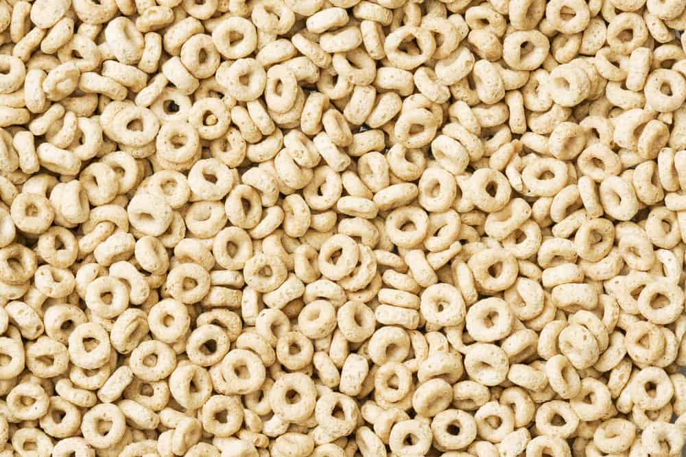 Picture of a lot of cheerios in a pile