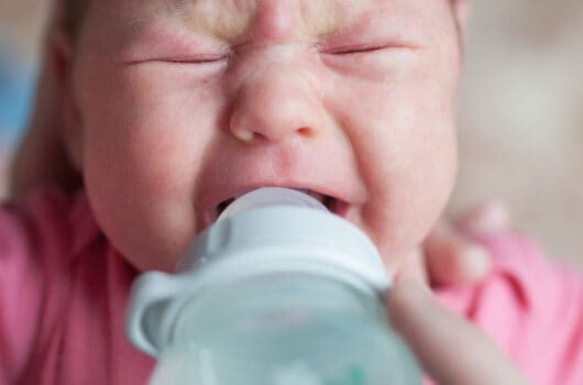 Baby Won’t Take Bottle: Possible Causes and How to React