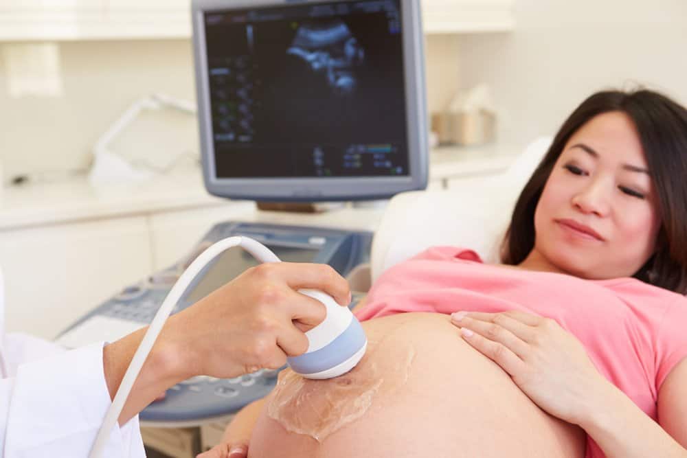 pregnant woman having an ultrasound scan